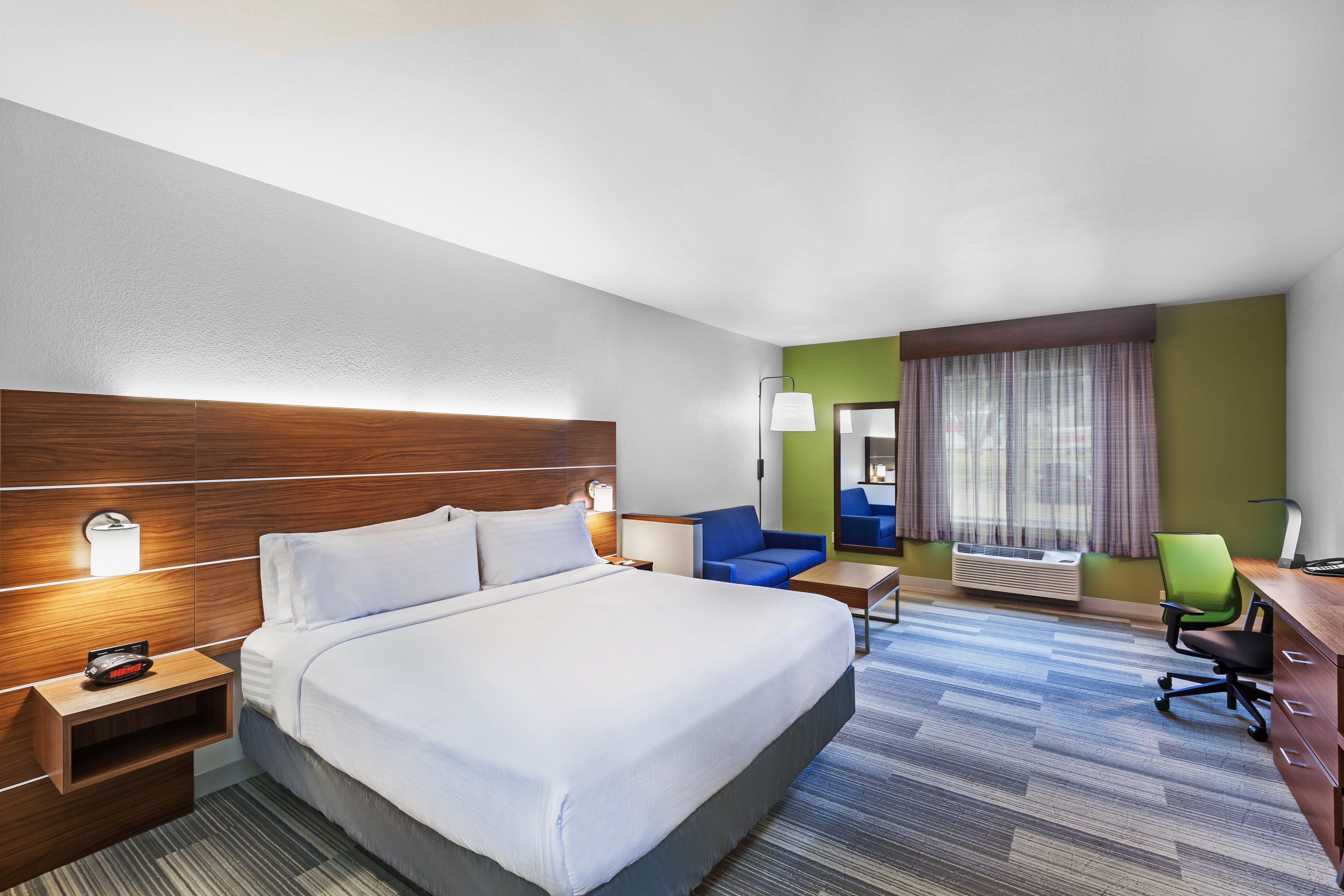 Holiday Inn Express Hotel & Suites Dallas Lewisville By Ihg Exterior photo